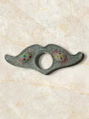 Bague de lecture en résine fait main - création unique et originale