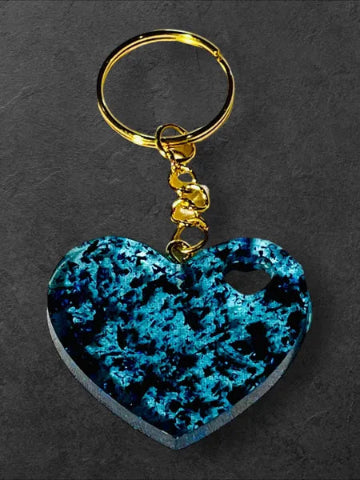 Porte clés coeur en résine - Fait main
