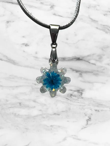 Petit Pendentif