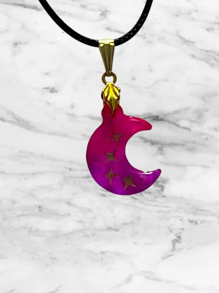 Petit Pendentif