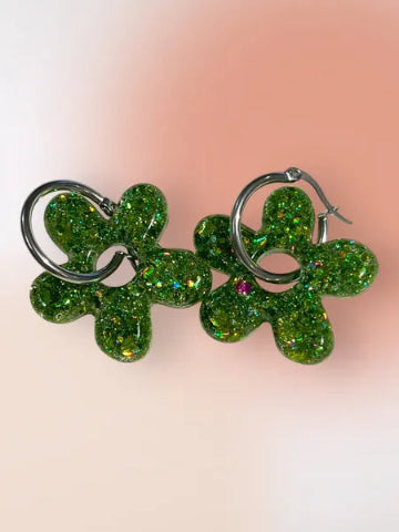 Boucles d'oreilles en résine - création artisanale avec éléments interchangeable