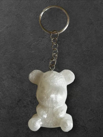 Porte-clés en résine fait main - création unique et originale