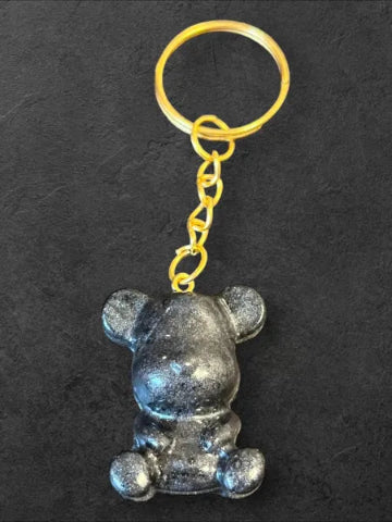 Porte-clés en résine fait main - création unique et originale