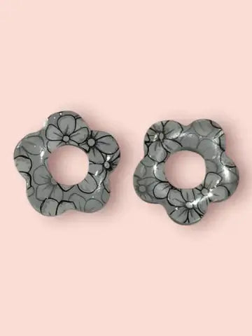 Boucles d'oreilles en résine - création artisanale avec éléments interchangeable