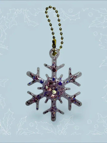 Porte-clé flocon de neige en résine - création artisanale unique