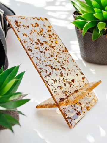 Support de téléphone en résine fait main - création unique et originale