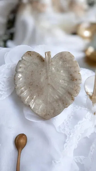 Vide-poche en résine fait main - accessoire de décoration artisanale