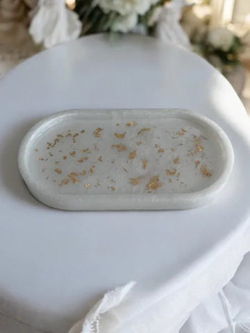 Plateau en résine fait main - accessoire de décoration artisanale