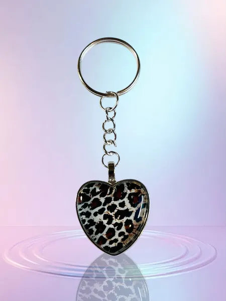 Porte cles en resine fait main artisanaux wendy goodies