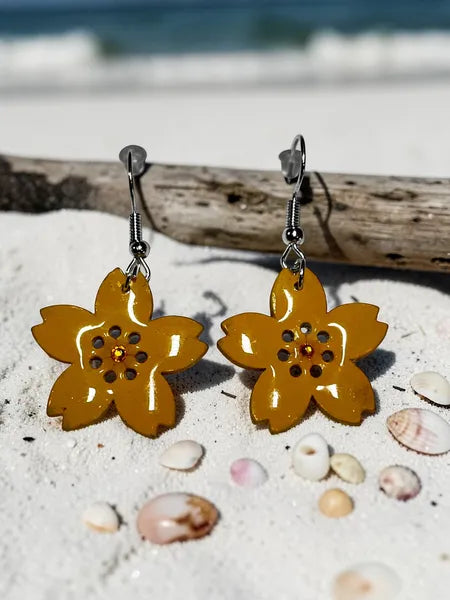 boucles d oreilles fleur orange en resine fait main wendy goodies